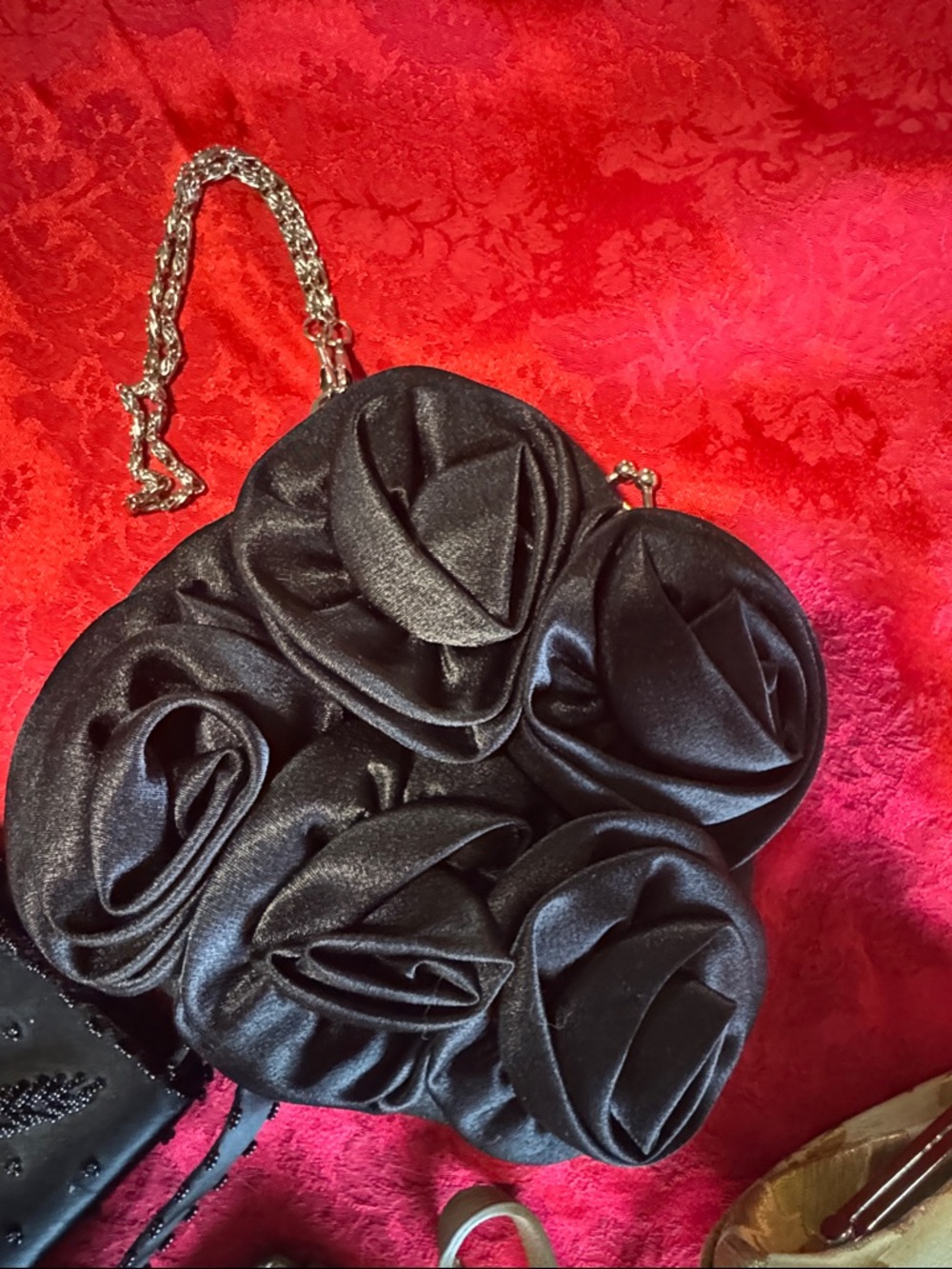 Lot of 8 evening bags/clutches/wristlets.  Great condition. - Picture 2 of 10